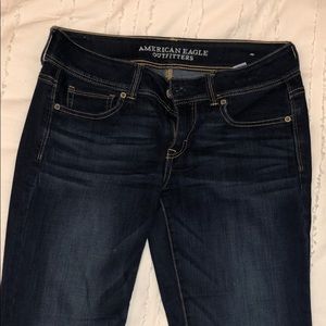 Dark wash. Boot cut jeans